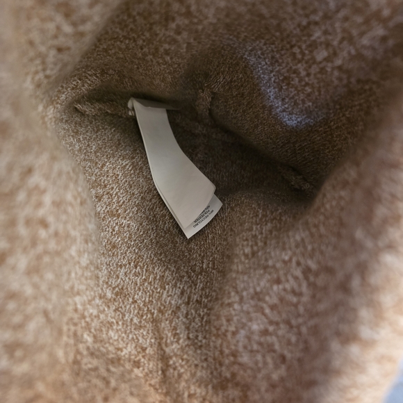 Patagonia Everday Beanie Set Of 2 - Blue and Brown - Picture 6 of 13